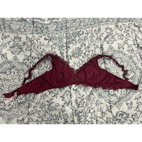 Victoria’s Secret pink pink lace underwire bra - Picture 3 of 10